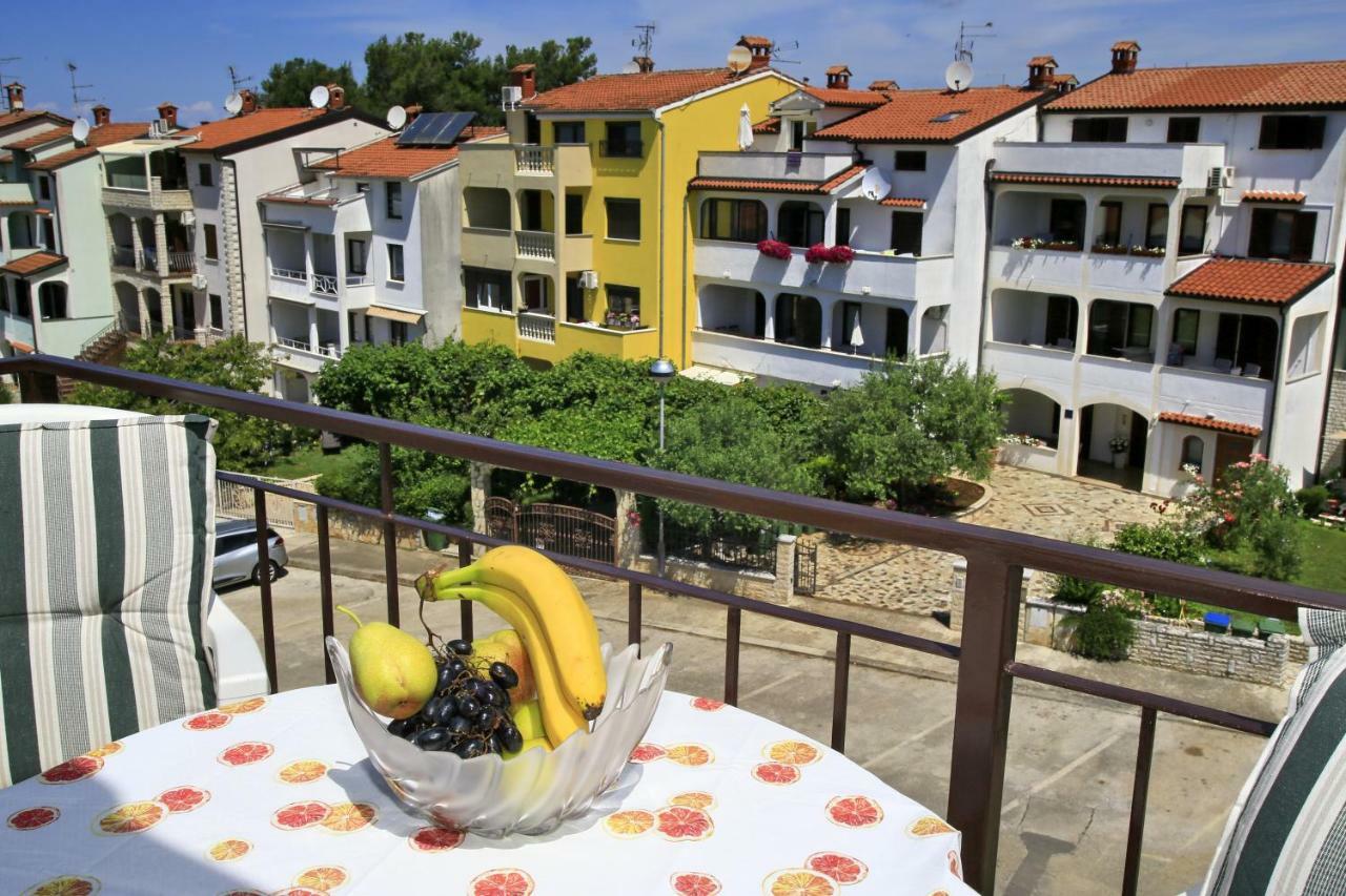 Apartment Panorama Poreč Exterior foto